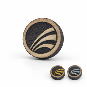 Clous d’oreilles en bois à trois vagues