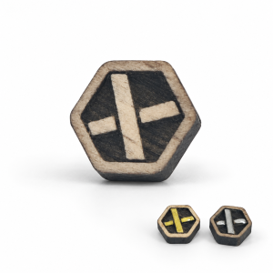Studs hexagonaux en bois, or et argent